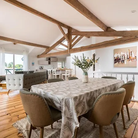 Views Keyweek Duplex And Terrace Right Above The Golf Daire