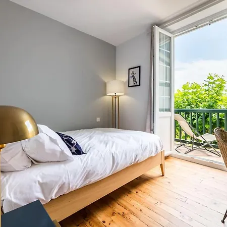 Διαμέρισμα Views Keyweek Duplex And Terrace Right Above The Golf *